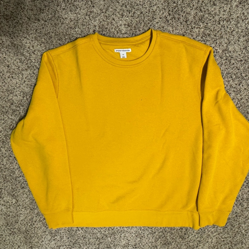 Amazon Essentials Men's Bright Yellow Crewneck Sweater